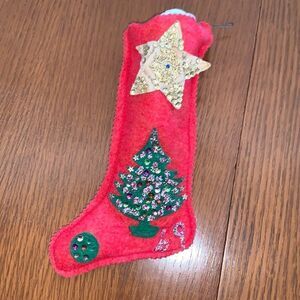 Vtg 1969 hand‎ decorated small red felt Christmas stocking